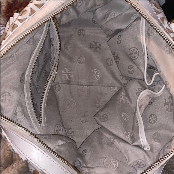 Tory Burch Kelsey laser-cut handbag - Picture 7 of 8